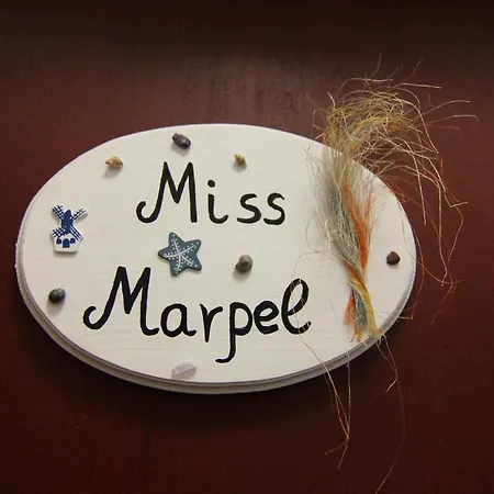 Kapitaenshaus-lassen-zimmer-miss-marple 3* Вестерланд